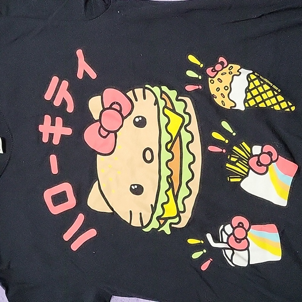 Hello Kitty T-Shirt size S